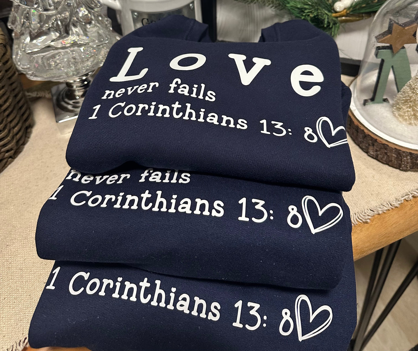 Love never Fails Crewneck Sweatshirt
